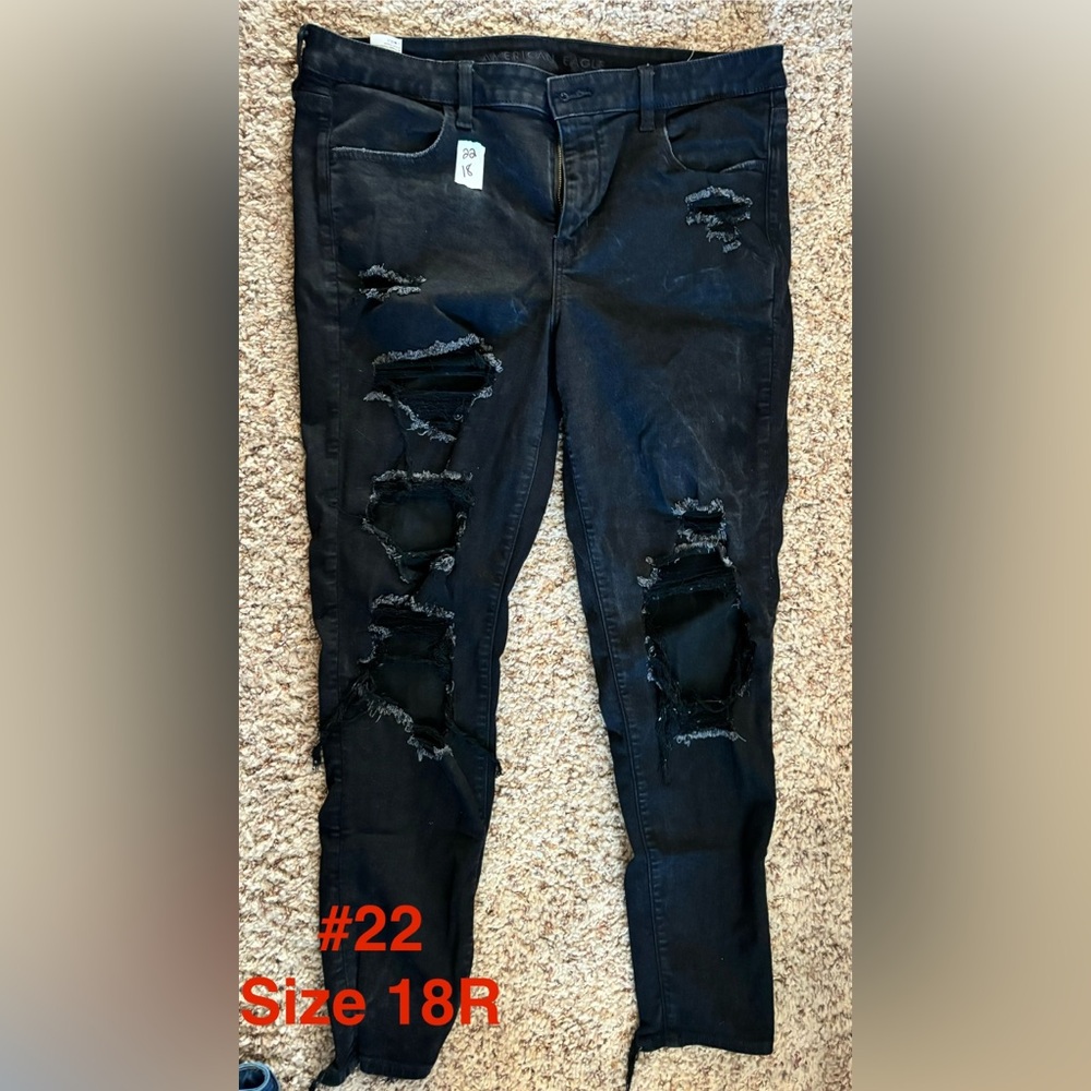 American Eagle Outfitters Black Distressed Skinny Jeans